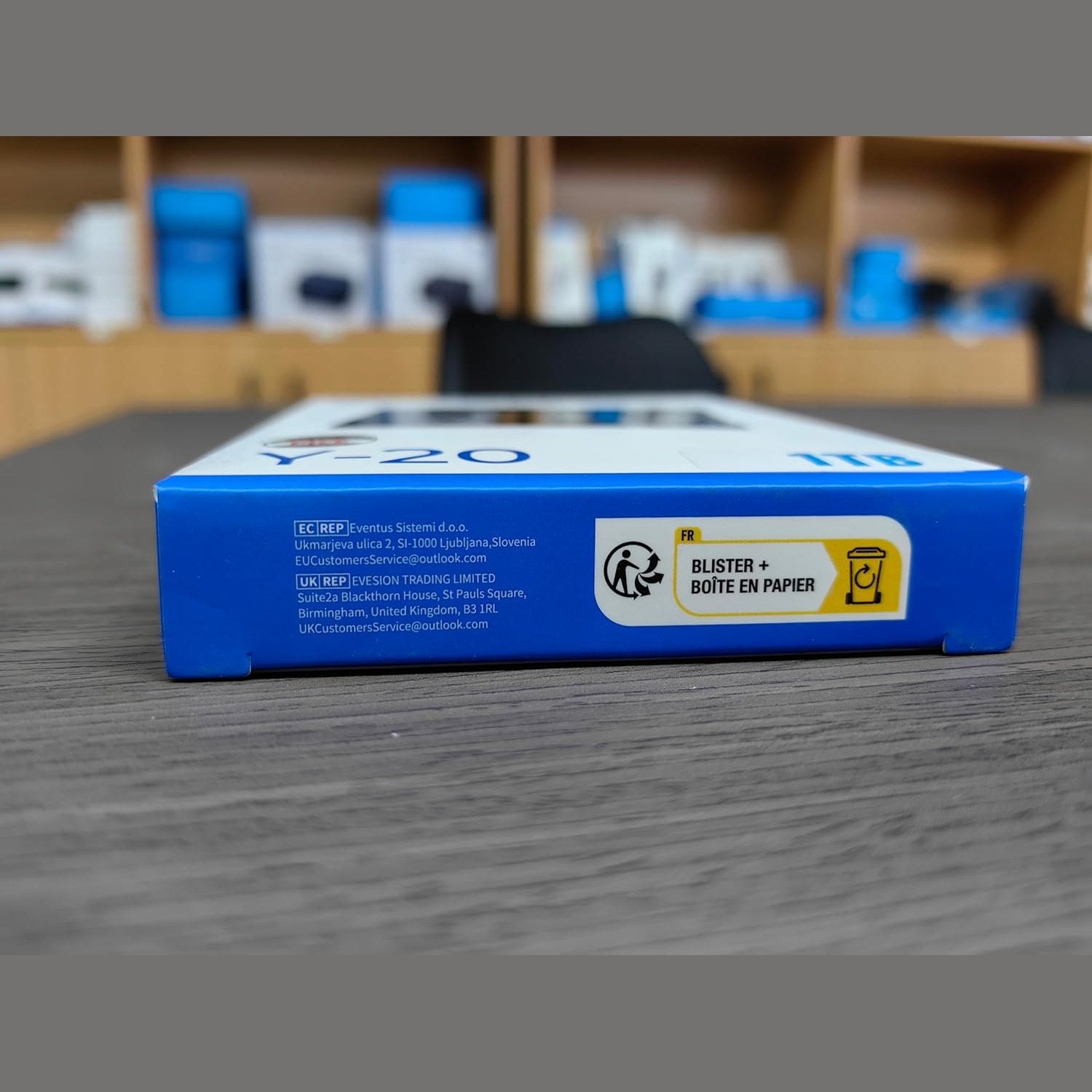 ORICO NVMe M.2 1T PCIe Gen3.0x4 2280, 3D NAND Internal SSD with Heatsink, up to 3100MB/s, Internal Solid State Drive for PC/Console Games and Video Editing-J10