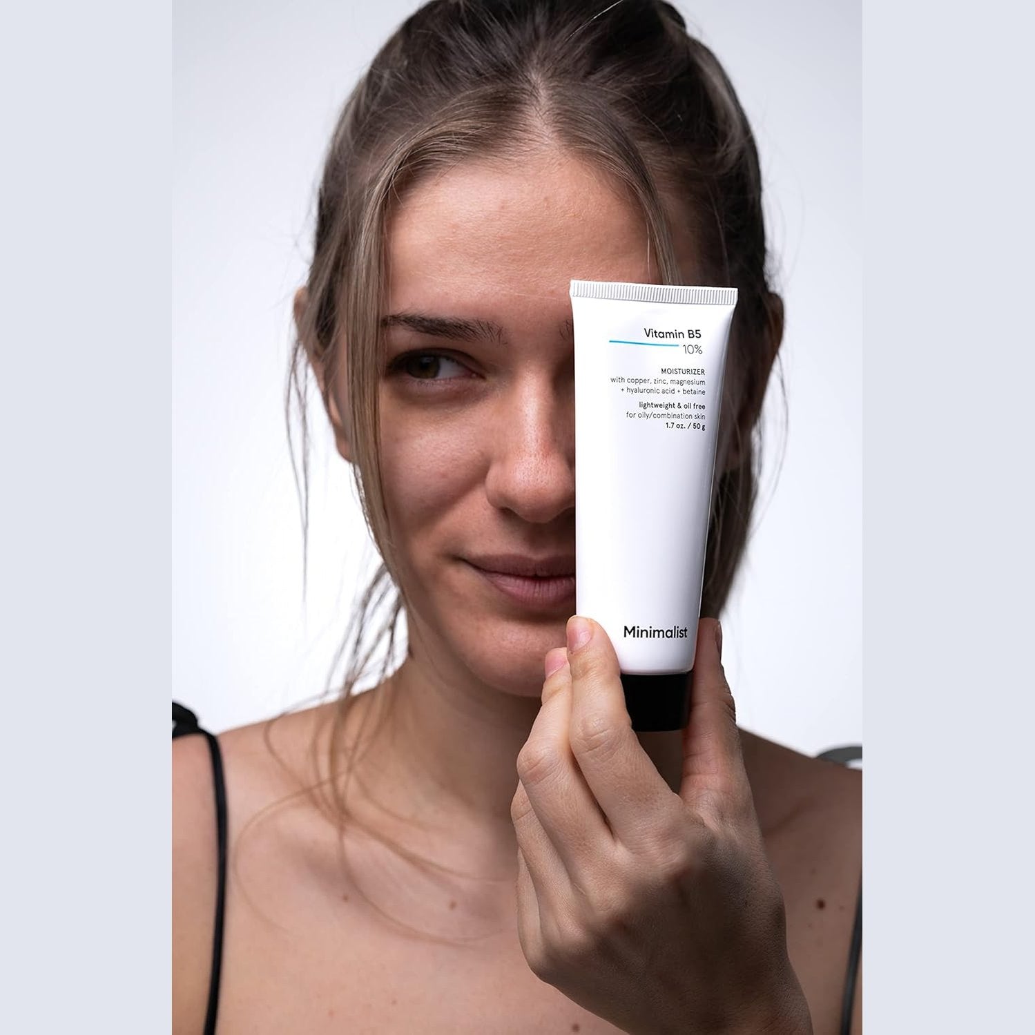 Minimalist 10% Vitamin B5 Gel Face Moisturizer For Oily Skin | Oil-free | Fast Absorbing | Non sticky | Fragrance Free | 50 g